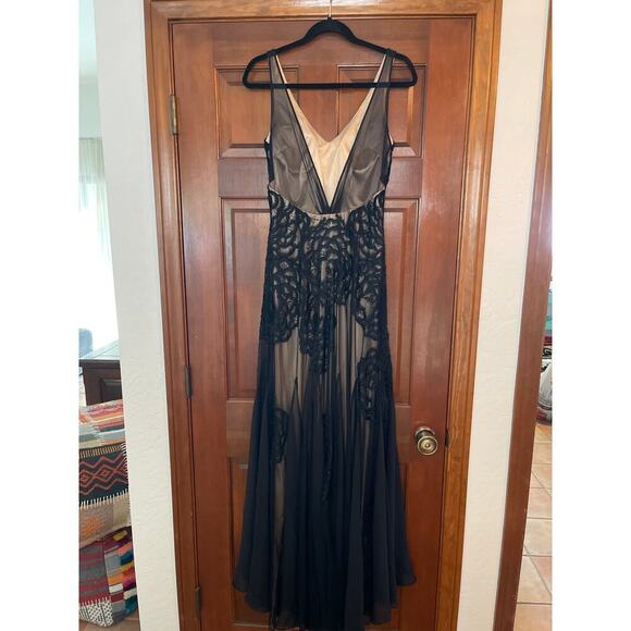 Sue Wong Nocturne tulle and beaded gown size 12 - Picture 4 of 7